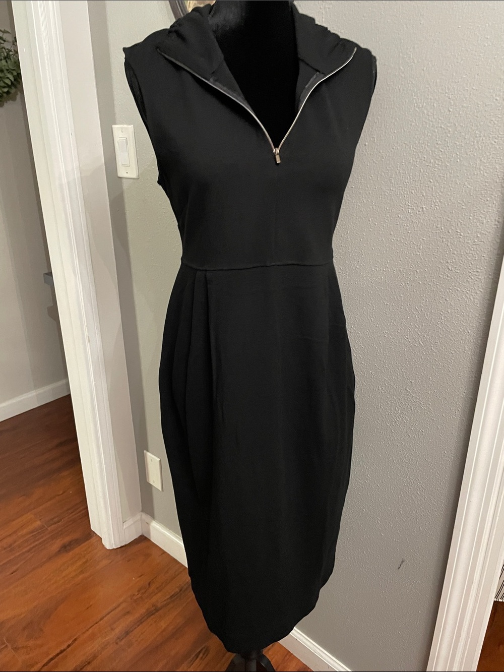 WEEKEND MAX MARA ITALY DRESS